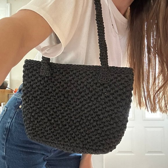 Black Handmade Crochet Shoulder Bag - Picture 4 of 7